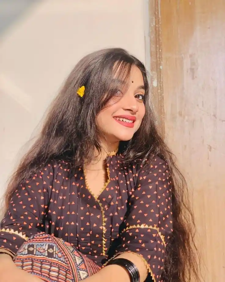 cute-girl-dp-baby