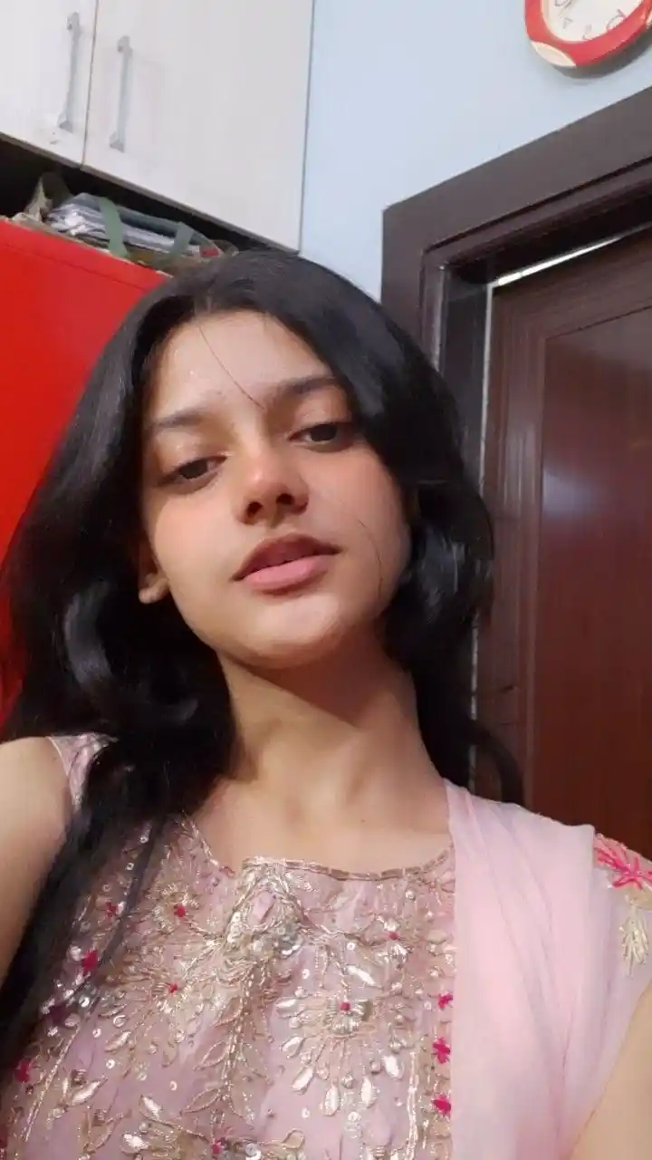 cute-girl-dp-dark