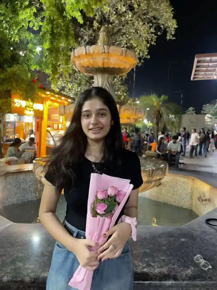 cute-girl-pic-ai