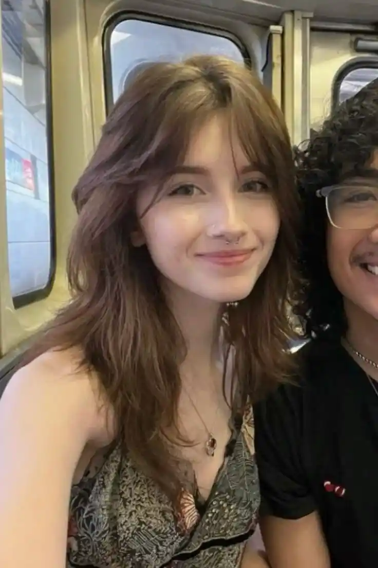 ladki ki dp badhiya