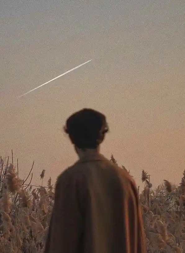 alone crying sad boy dp
