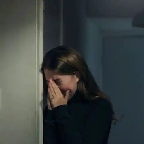 black sad dp girl love
