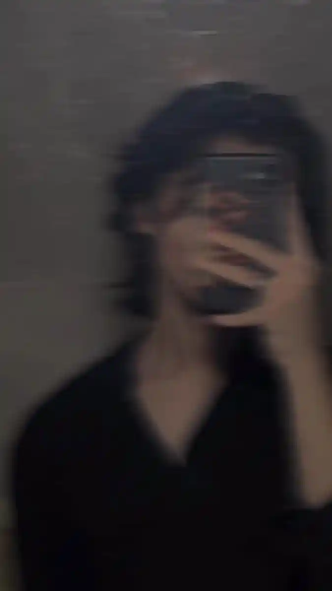blur face instagram