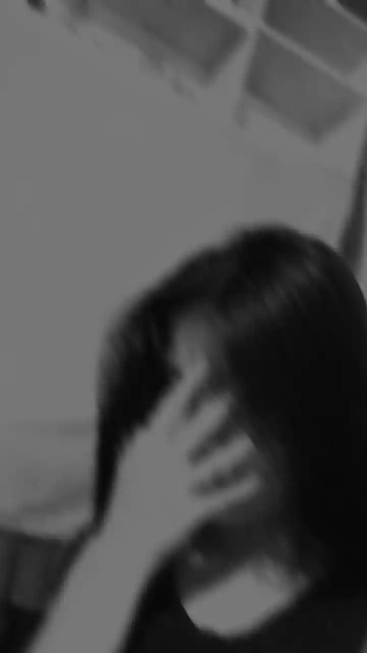 blur girl dp