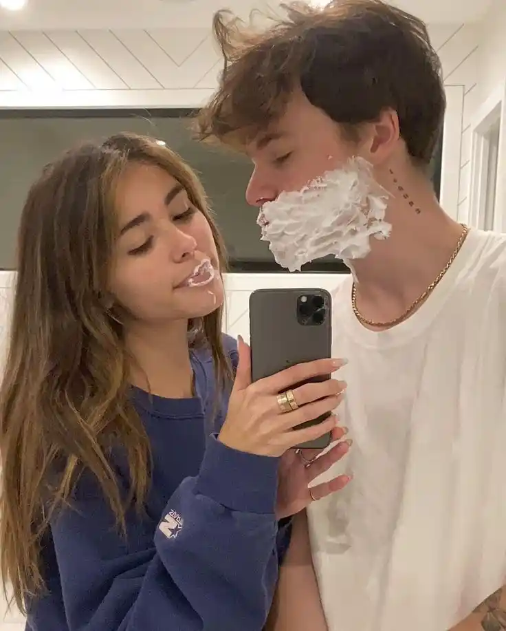 couple dp blur