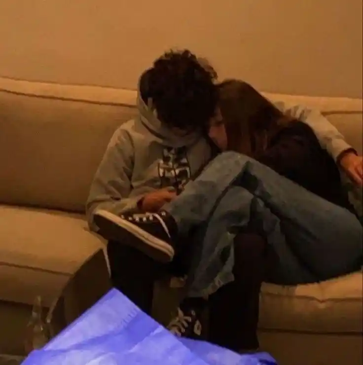 couple dp cat