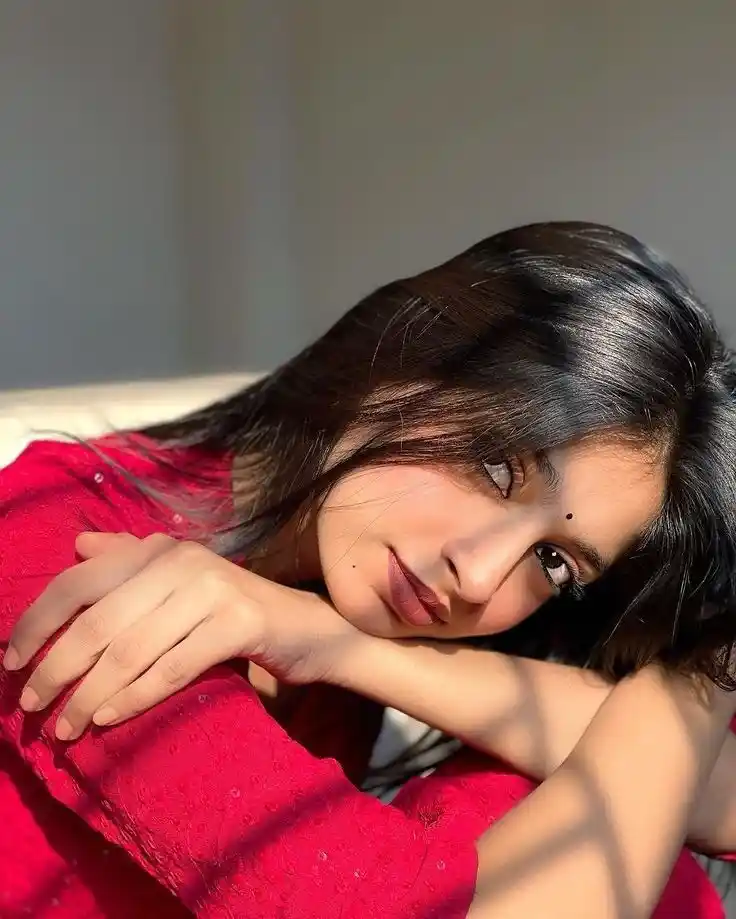 cute instagram profile picture for girls 95