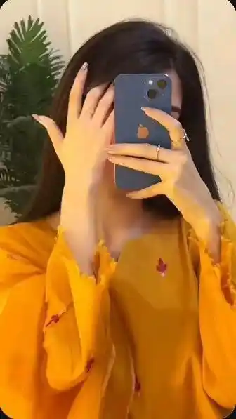 mirror selfie girl dp attitude 49