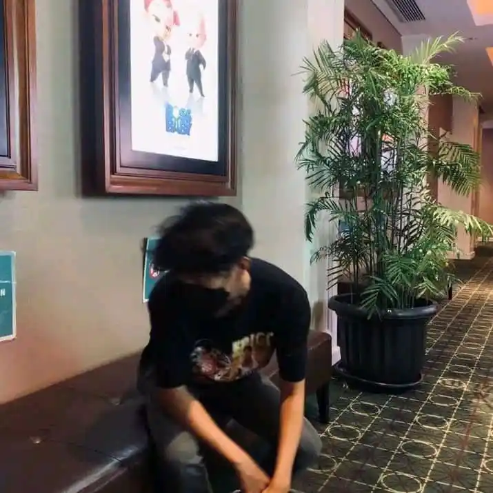 very sad dp boy
